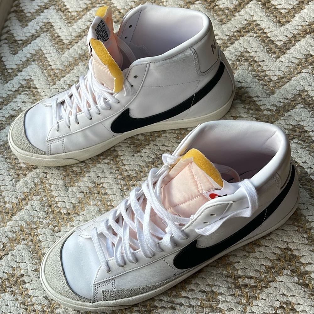 Nike Blazer Mid '77 Vintage White/Black Mens 9.5